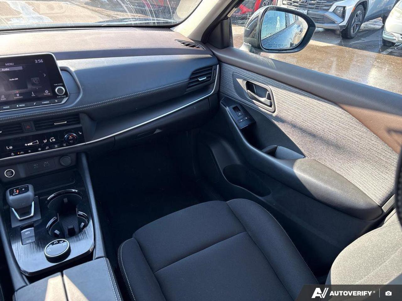 2023 Nissan Rogue S AWD   NO ACCIDENTS   CARPLAY   HEATED SEATS Photo