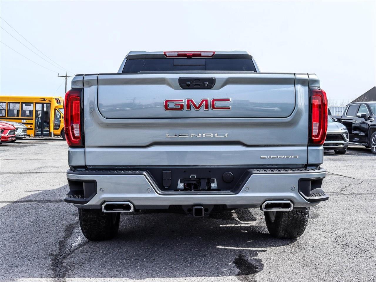 2026 GMC Sierra 1500 Crew Cab Short Box 4-Wheel Drive Denali Photo