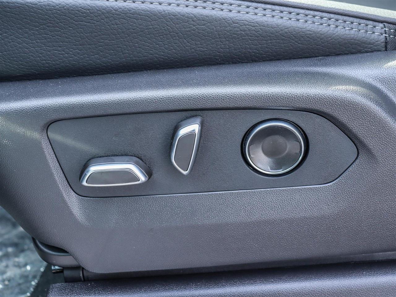 2026 GMC Sierra 1500 Crew Cab Short Box 4-Wheel Drive Denali Photo