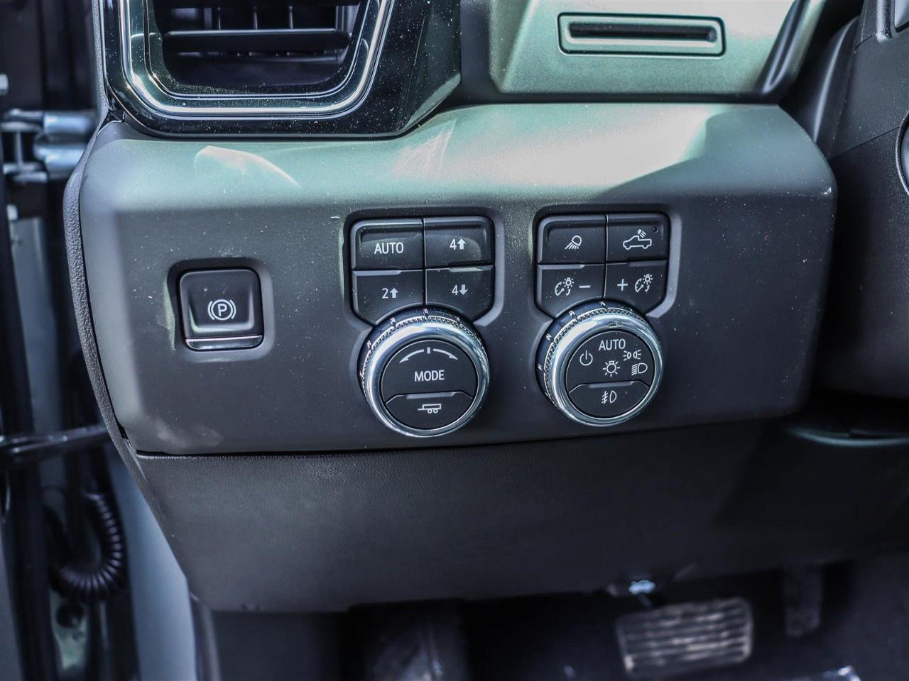 2026 GMC Sierra 1500 Crew Cab Short Box 4-Wheel Drive Denali Photo