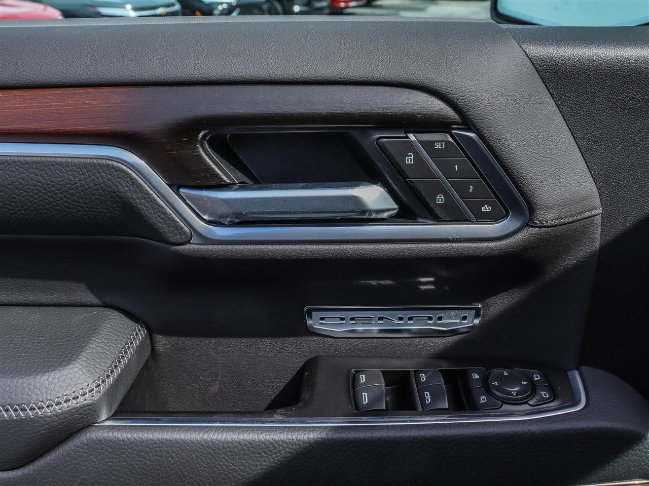 2026 GMC Sierra 1500 Crew Cab Short Box 4-Wheel Drive Denali Photo