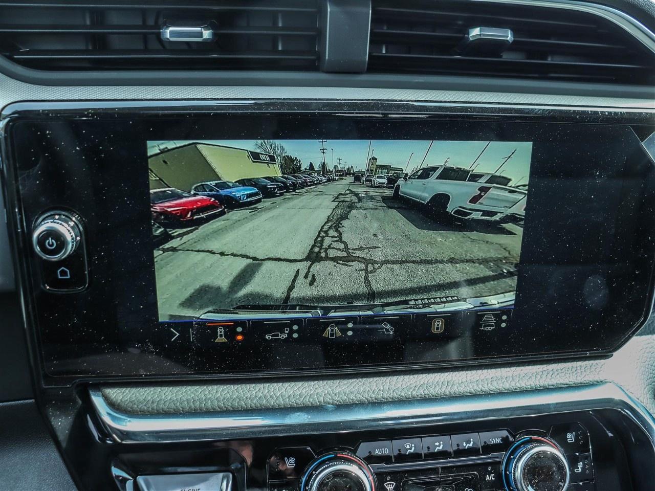 2026 GMC Sierra 1500 Crew Cab Short Box 4-Wheel Drive Denali Photo