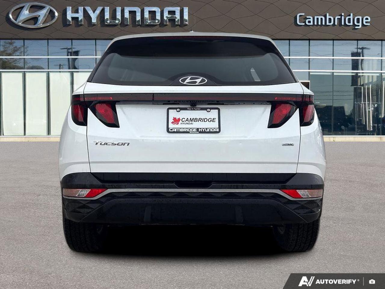 2022 Hyundai Tucson Essential   HEATED SEATS   CARPLAY Photo