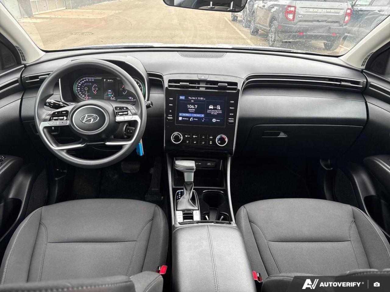 2022 Hyundai Tucson Essential   HEATED SEATS   CARPLAY Photo