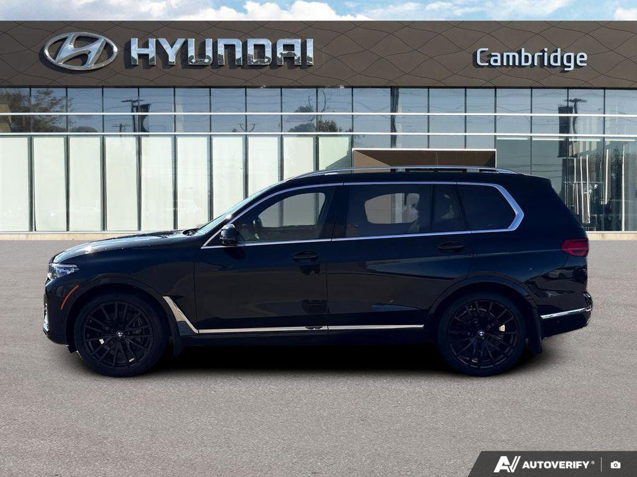 2021 BMW X7 xDrive40i   MERINO   ALCANTARA   9.6L/100KM Photo3