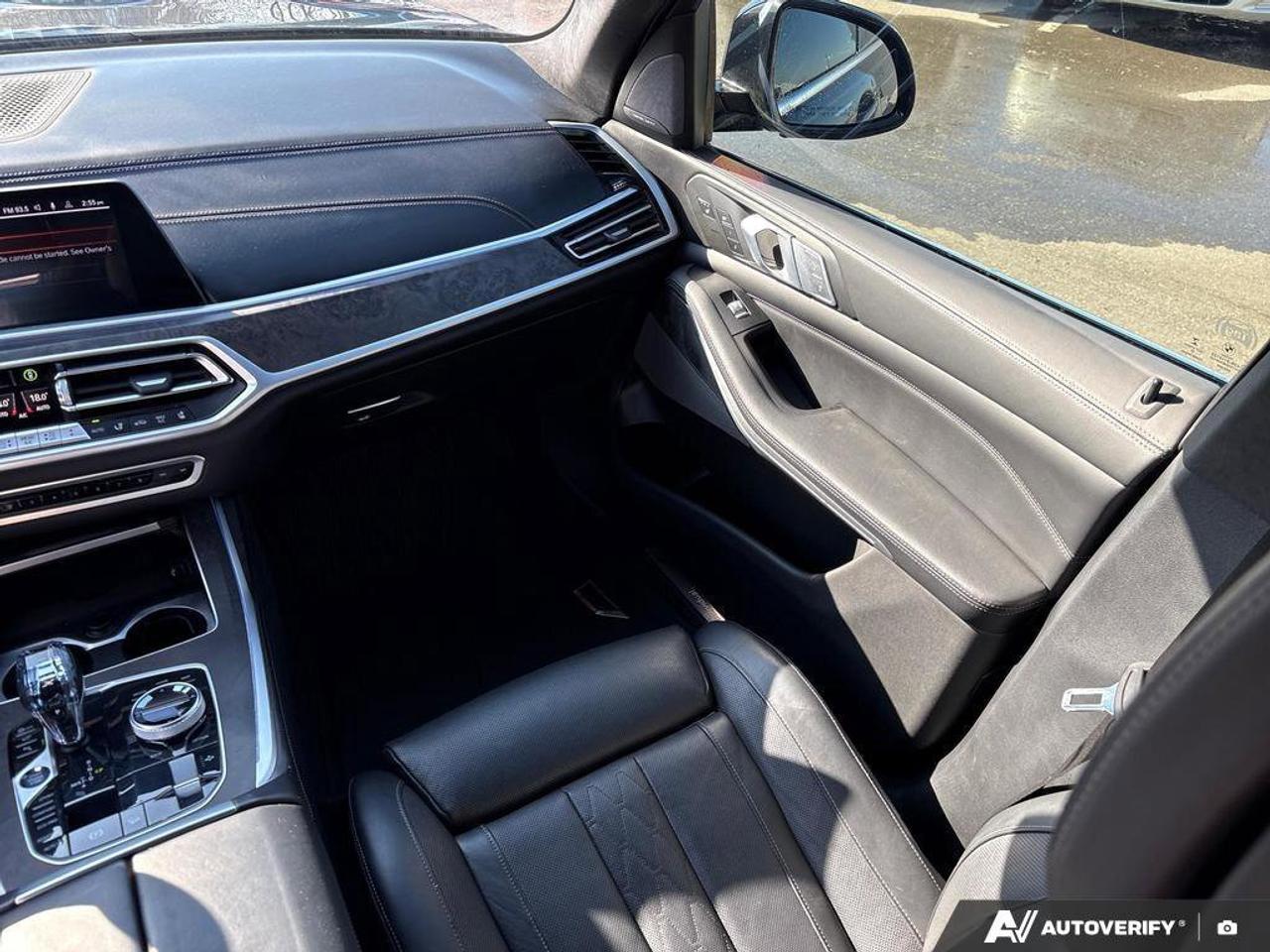 2021 BMW X7 xDrive40i   MERINO   ALCANTARA   9.6L/100KM Photo
