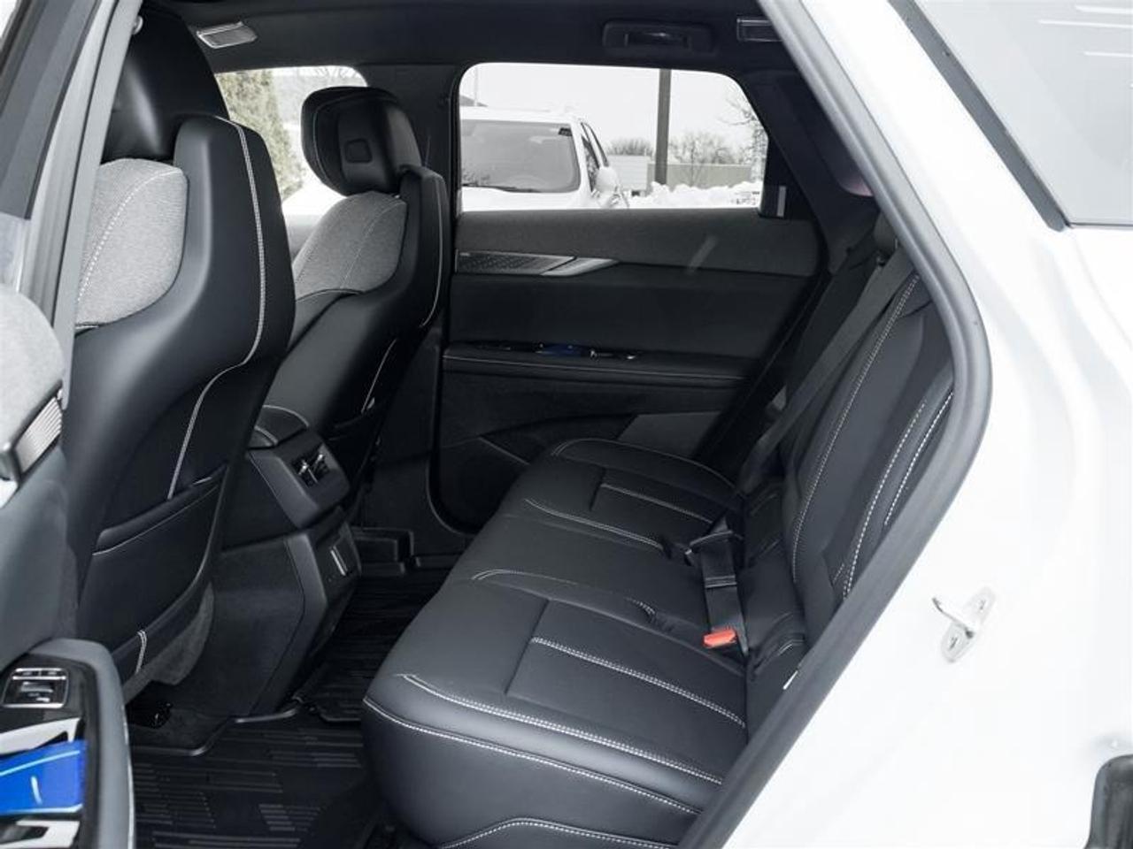 2026 Cadillac OPTIQ Luxury 4dr Photo