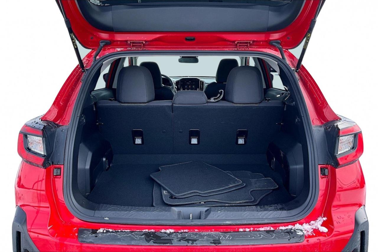 2024 Subaru Crosstrek TOURING AWD   NO ACCIDENT   VERY LOW KM   CARPLAY Photo