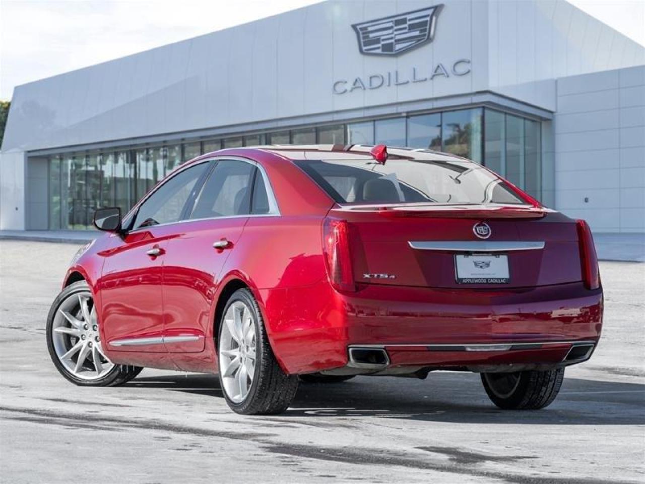 2015 Cadillac XTS Premium 4dr All-Wheel Drive Sedan Photo