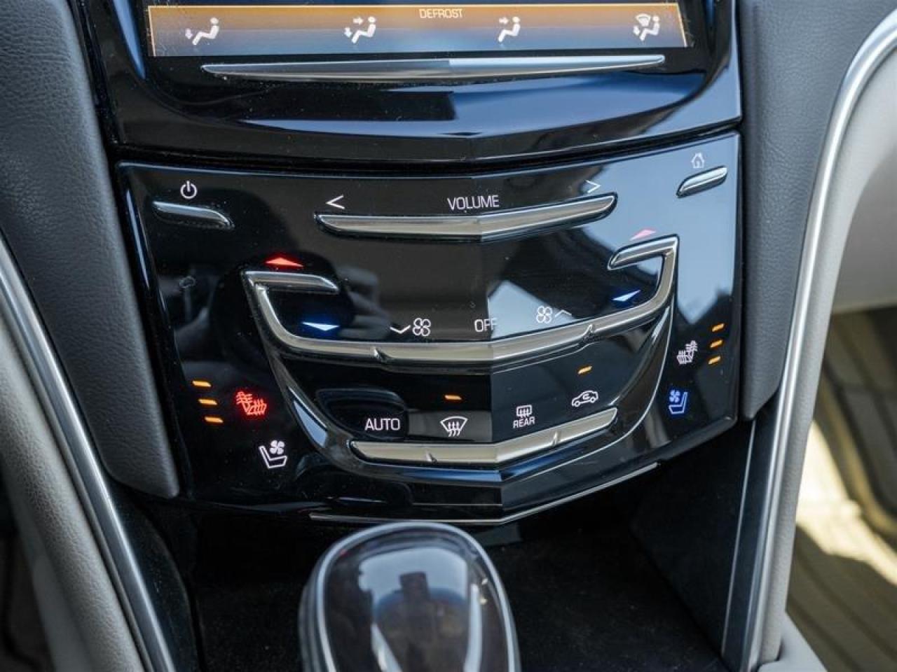 2015 Cadillac XTS Premium 4dr All-Wheel Drive Sedan Photo