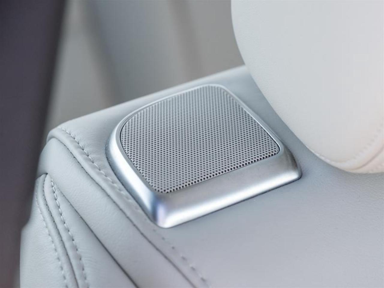 2015 Cadillac XTS Premium 4dr All-Wheel Drive Sedan Photo