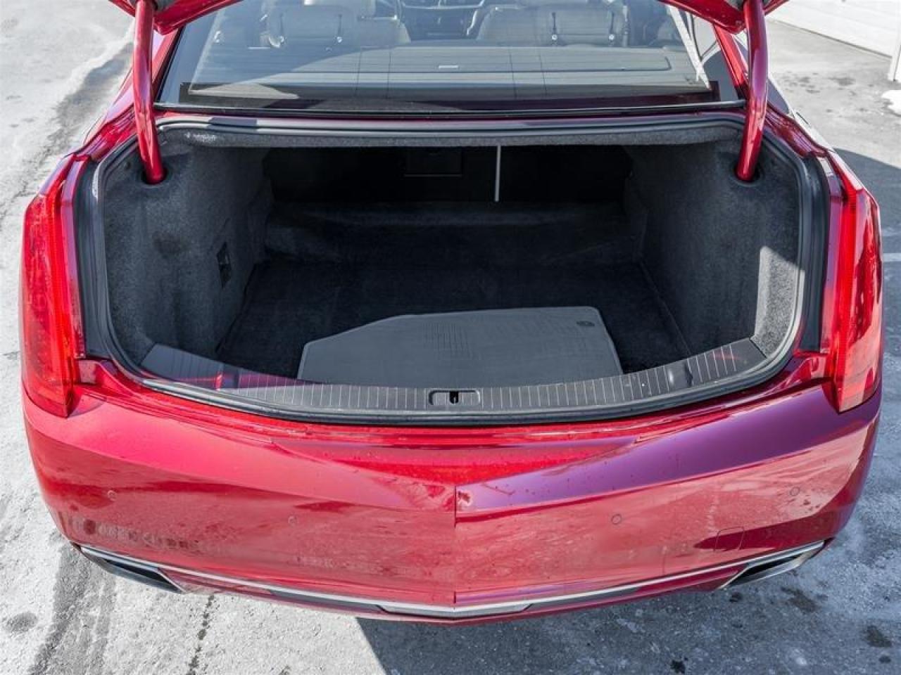 2015 Cadillac XTS Premium 4dr All-Wheel Drive Sedan Photo