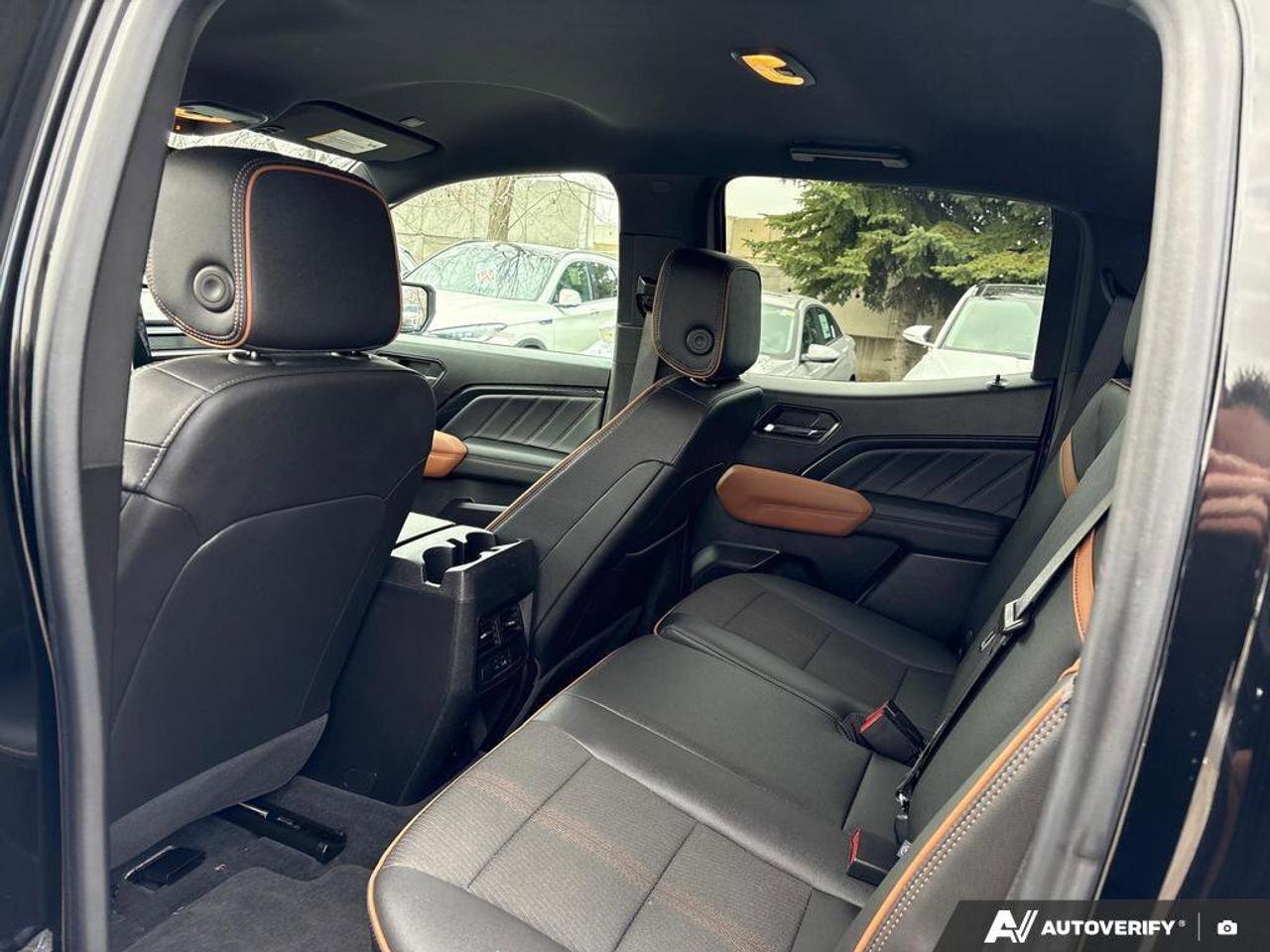 2023 GMC Canyon AT4   NO ACCIDENTS   OFF-ROAD AWD   2 INCH LIFT Photo