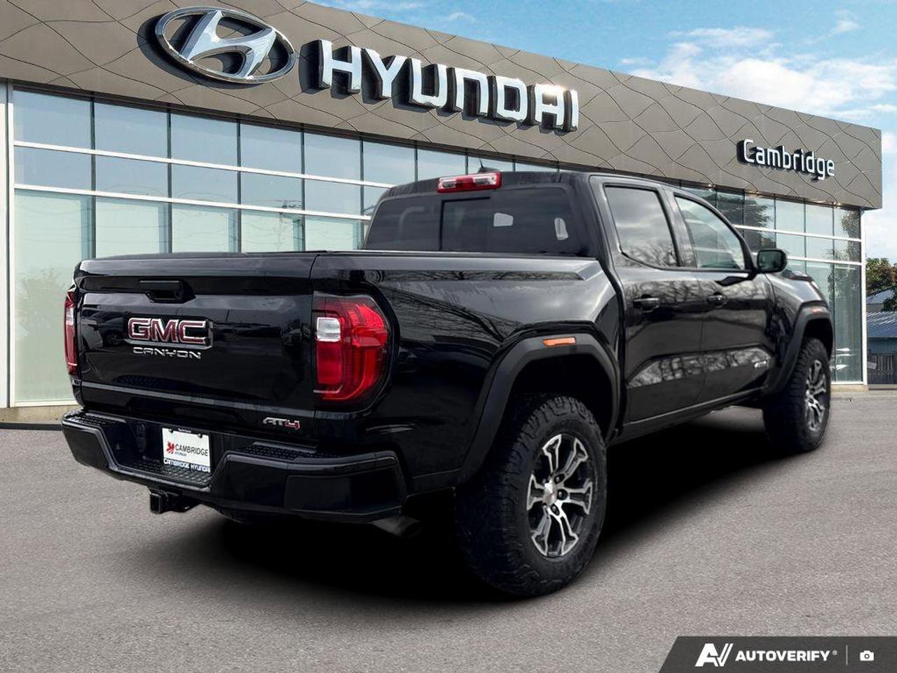 2023 GMC Canyon AT4   NO ACCIDENTS   OFF-ROAD AWD   FACTORY LIFT Photo