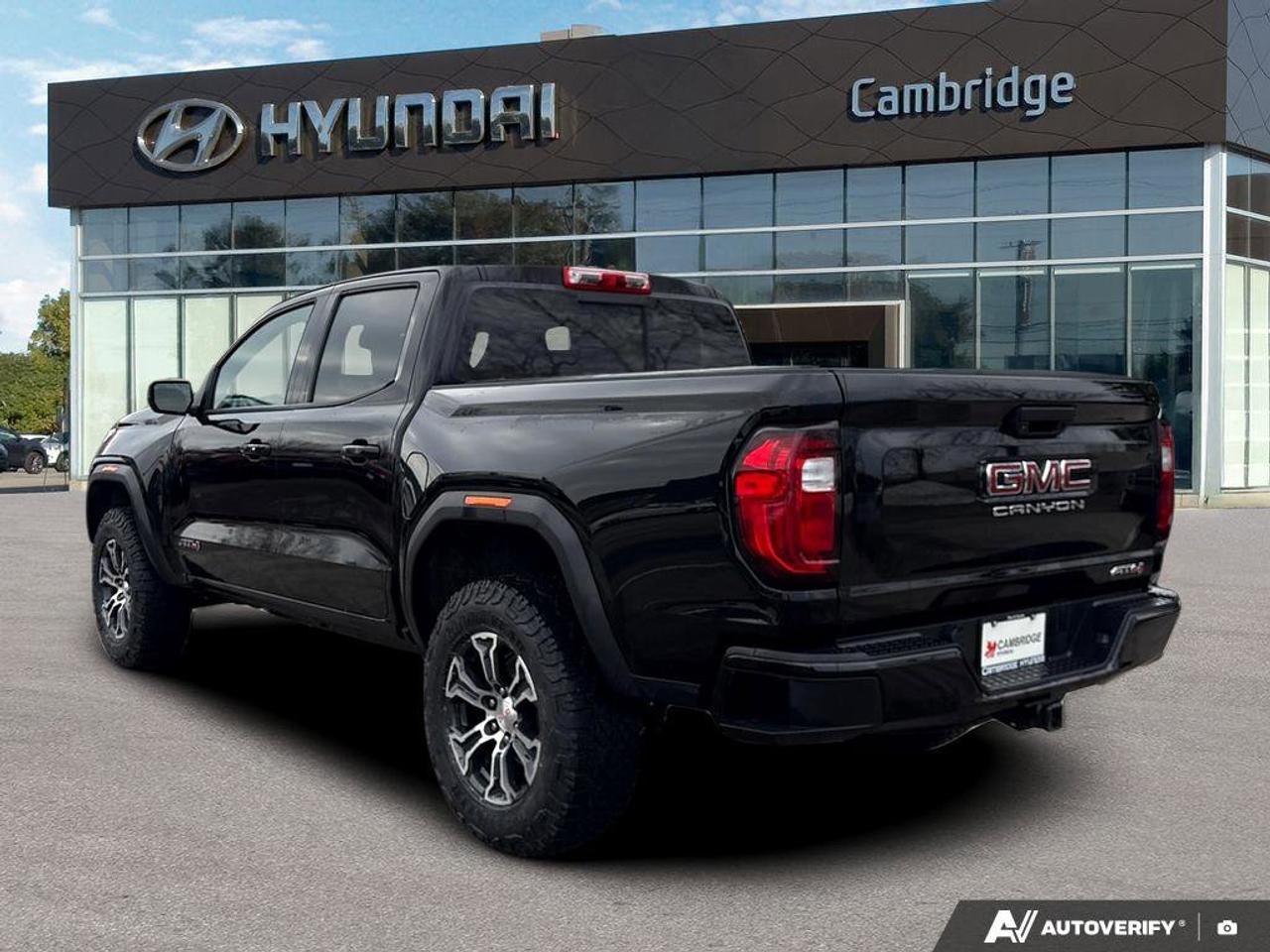 2023 GMC Canyon AT4   NO ACCIDENTS   OFF-ROAD AWD   FACTORY LIFT Photo