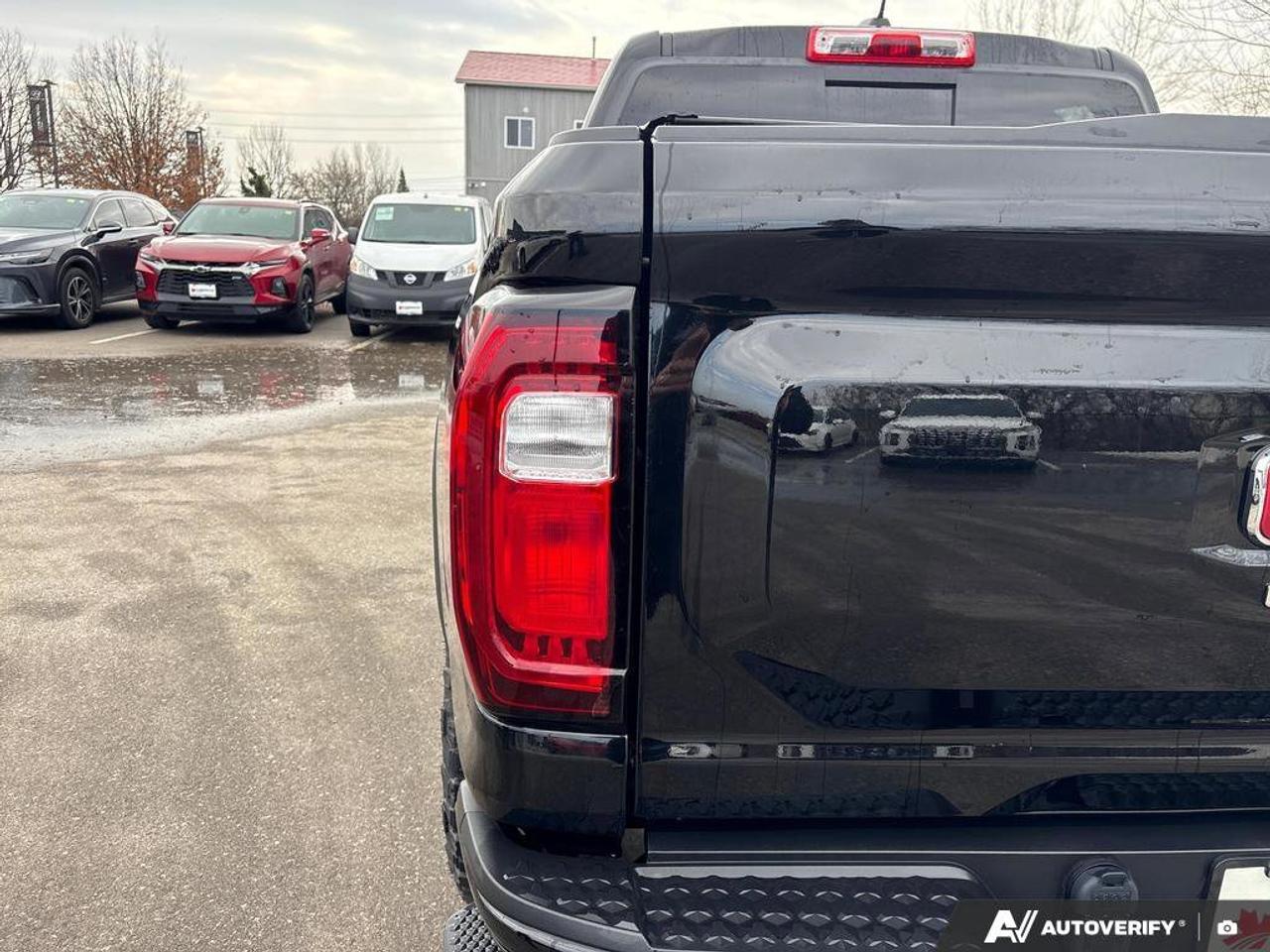 2023 GMC Canyon AT4   NO ACCIDENTS   OFF-ROAD AWD   FACTORY LIFT Photo