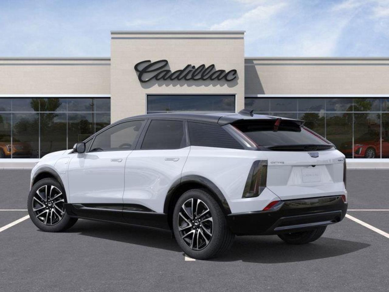 2026 Cadillac OPTIQ Sport 4dr Photo2