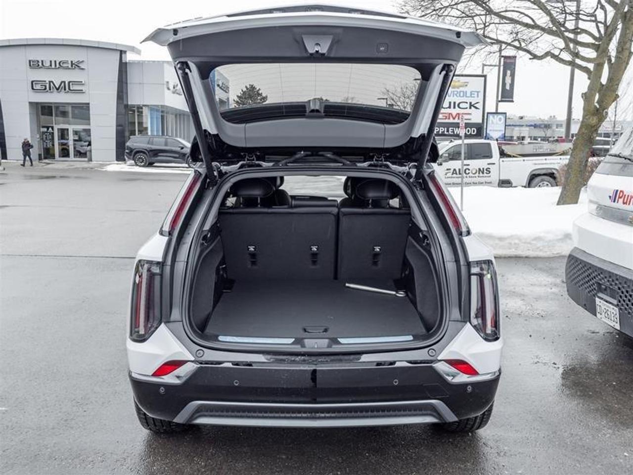 2026 Cadillac OPTIQ Sport 4dr Photo