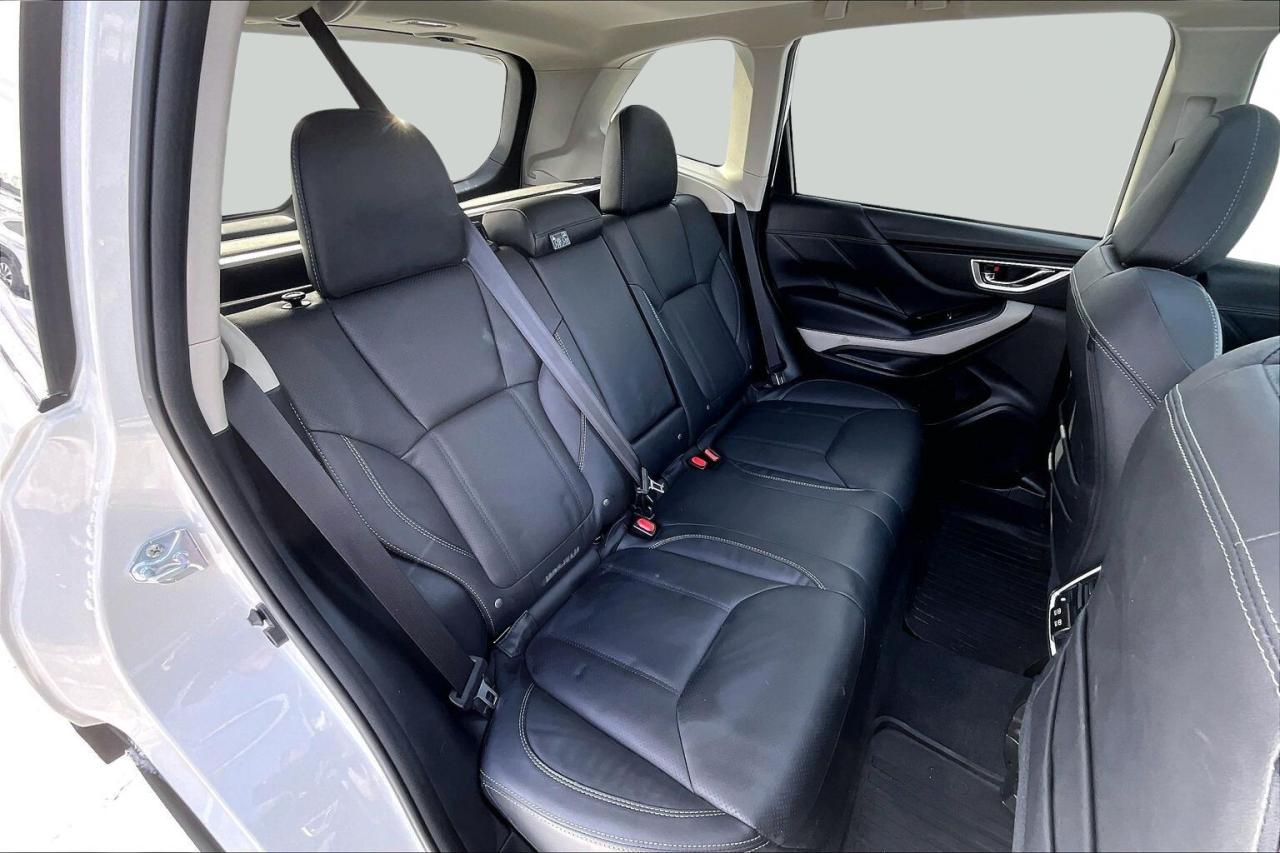 2024 Subaru Forester LIMITED AWD   NAVIGATION   LEATHER   PANO SUNROOF Photo
