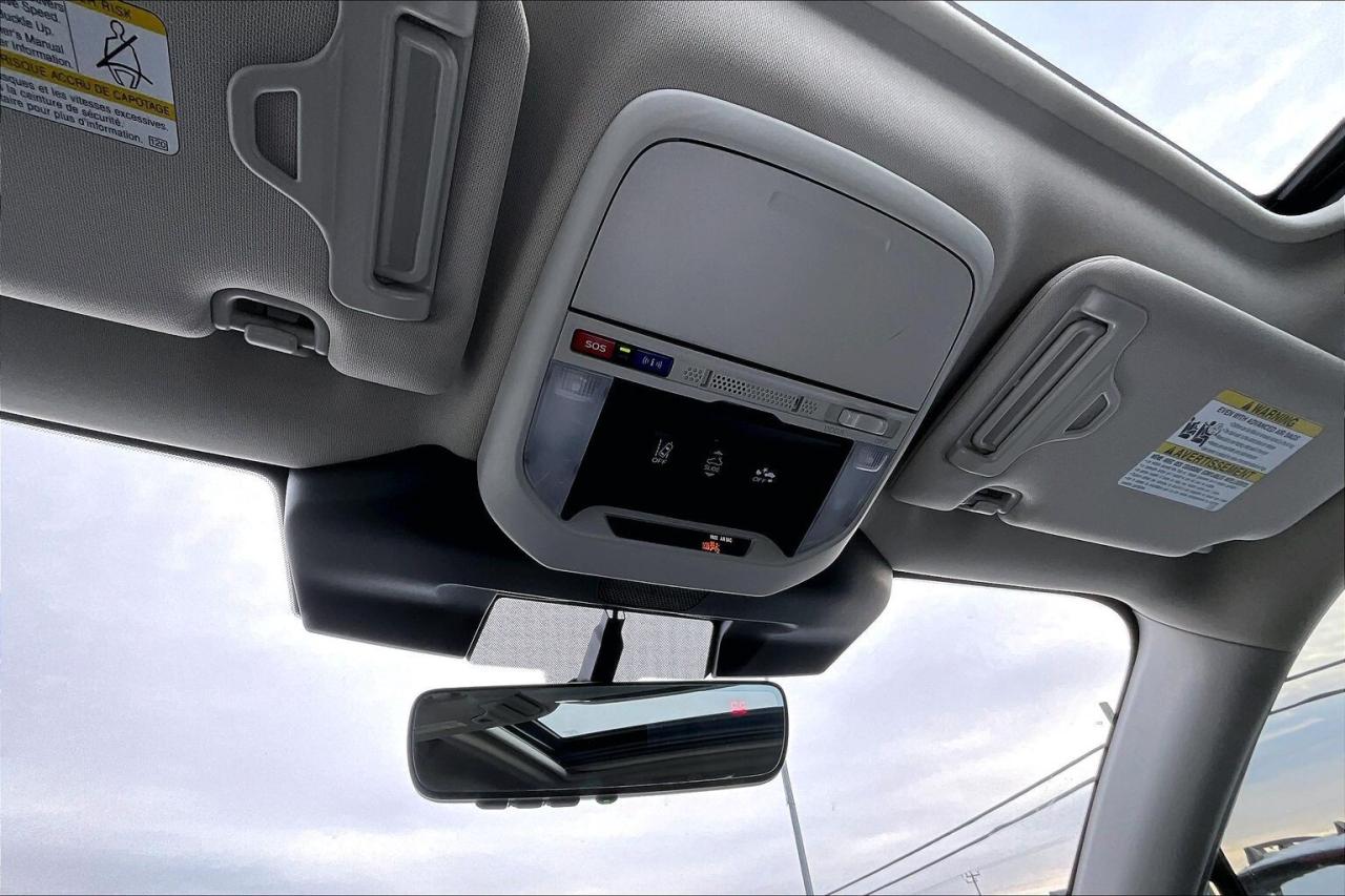 2024 Subaru Forester LIMITED AWD   NAVIGATION   LEATHER   PANO SUNROOF Photo