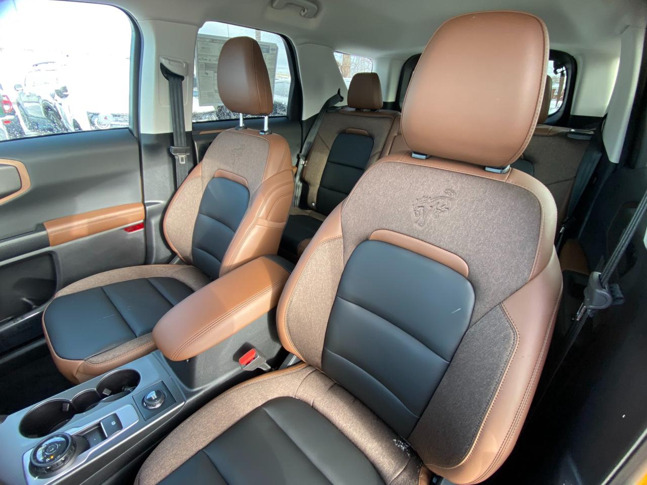 2026 Ford Bronco Sport Outer Banks 4dr 4x4 Photo