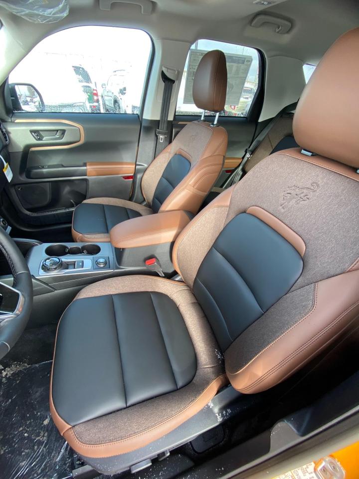 2026 Ford Bronco Sport Outer Banks 4dr 4x4 Photo