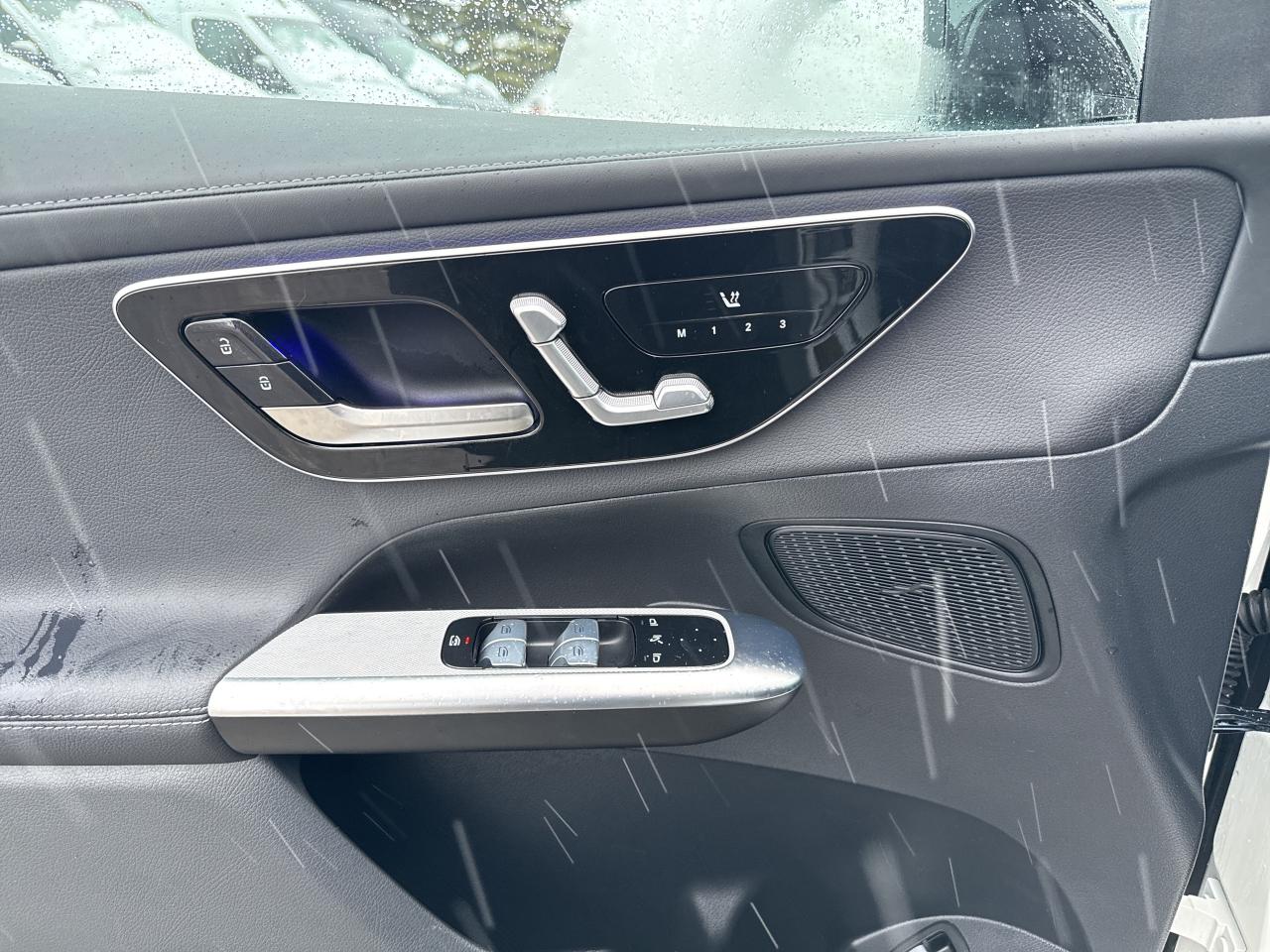 2024 Mercedes-Benz GLC GLC 300 4MATIC SUV Photo