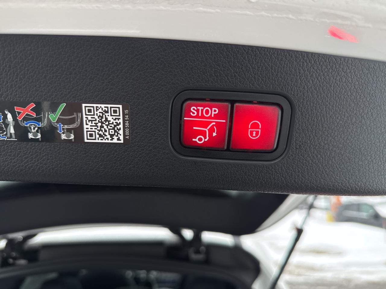 2024 Mercedes-Benz GLC GLC 300 4MATIC SUV Photo