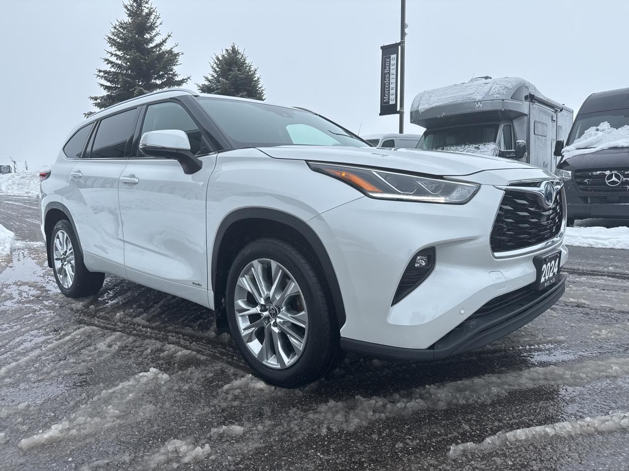 2024 Toyota Highlander Hybrid  Photo