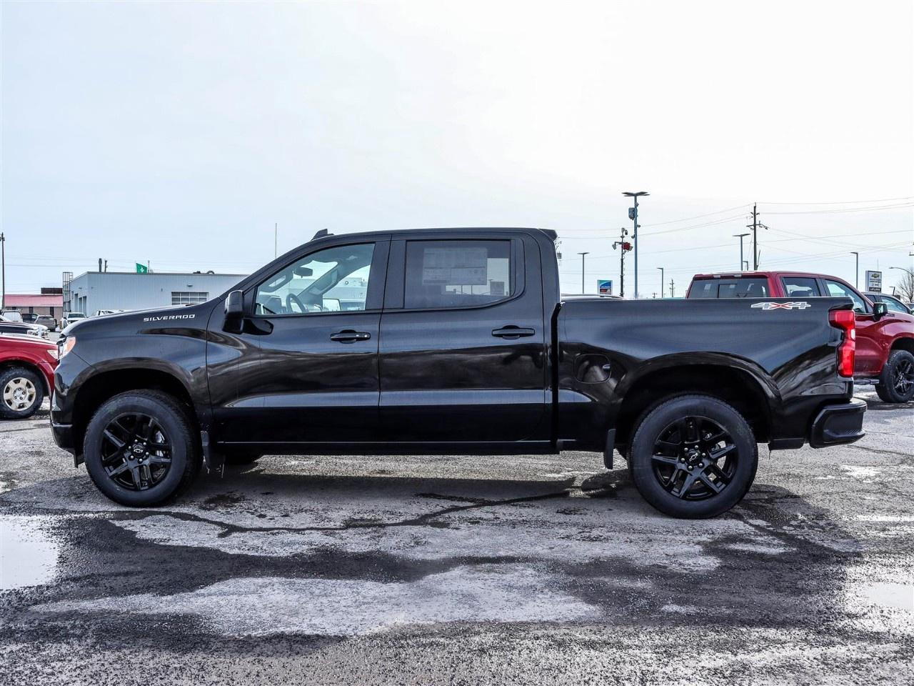 2026 Chevrolet Silverado 1500 Crew Cab Short Box 4-Wheel Drive RST Photo2
