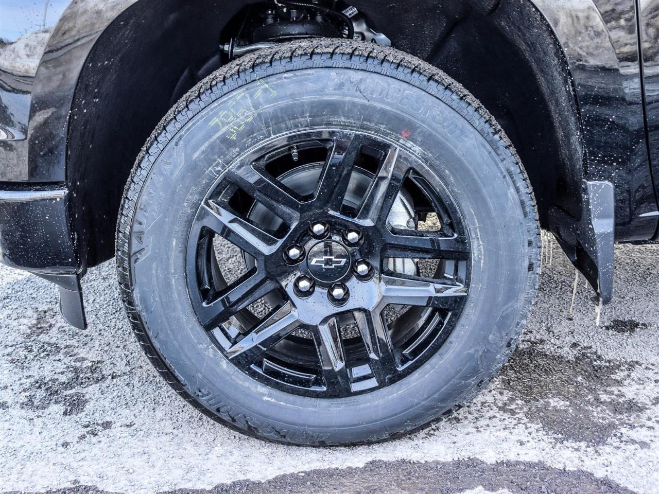 2026 Chevrolet Silverado 1500 Crew Cab Short Box 4-Wheel Drive RST Photo