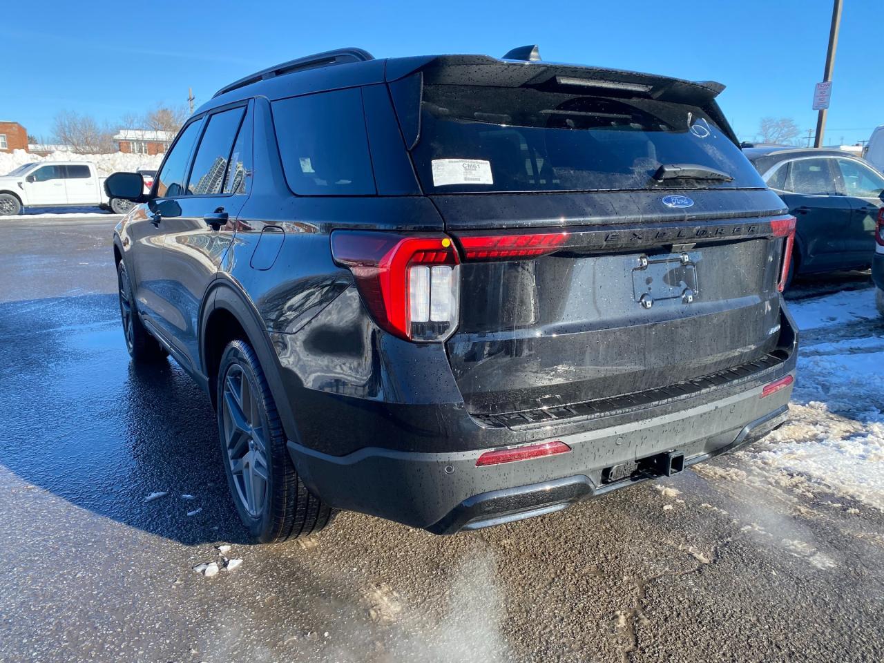 2026 Ford Explorer ST-Line 4dr 4x4 Photo3