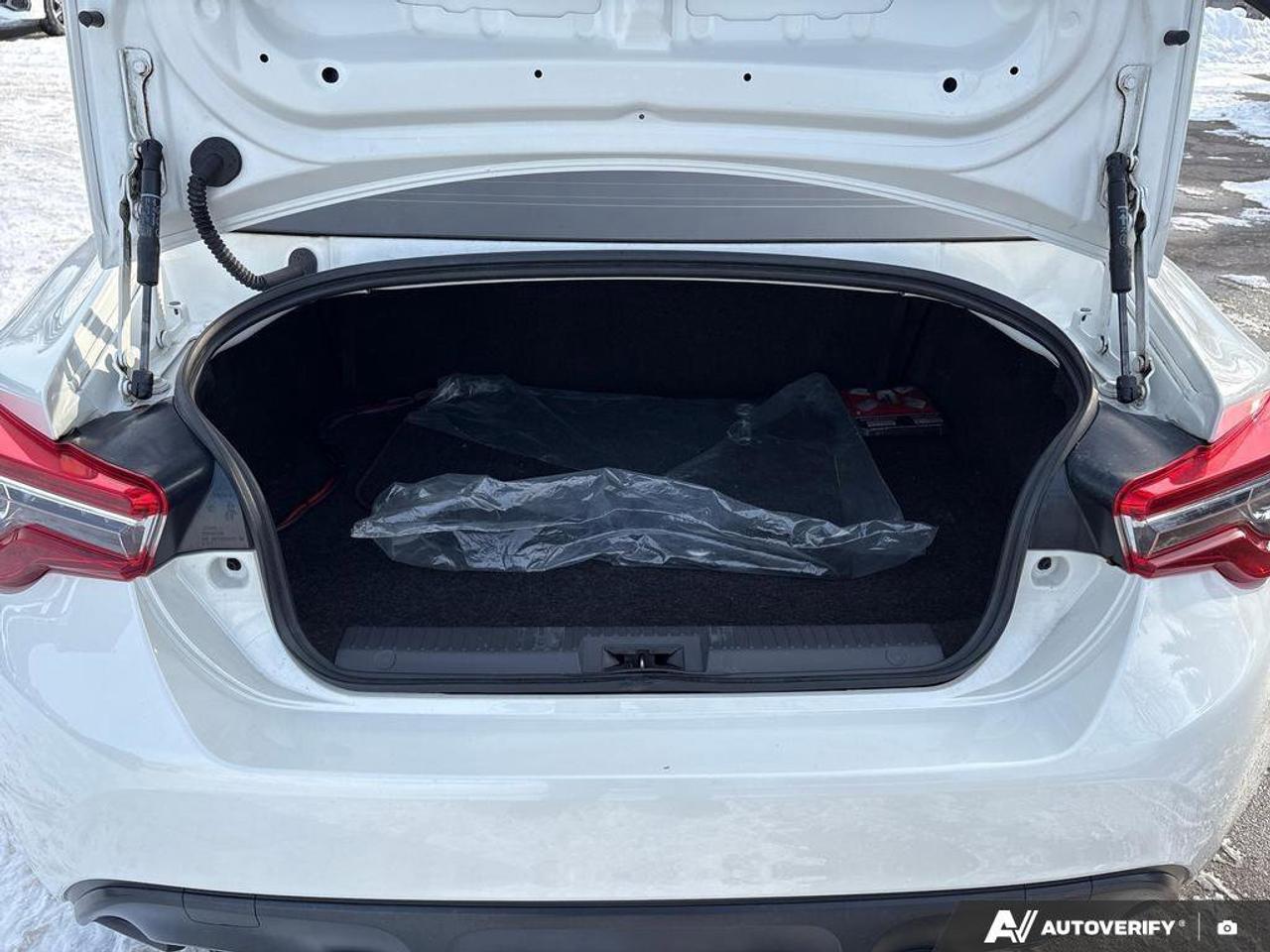 2020 Toyota 86 GT   WHOLESALE TO THE PUBLIC   YOU CERTIFY YOU SAV Photo