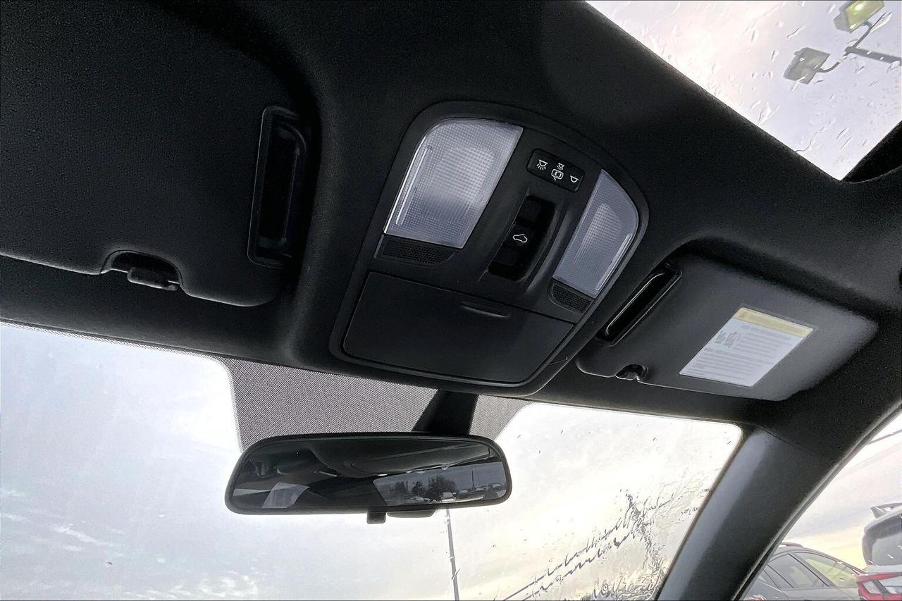 2019 Hyundai Elantra SPORT MANUAL   ONE OWNER   NO ACCIDENT Photo