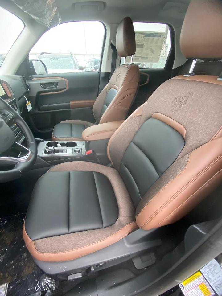 2026 Ford Bronco Sport Outer Banks 4dr 4x4 Photo