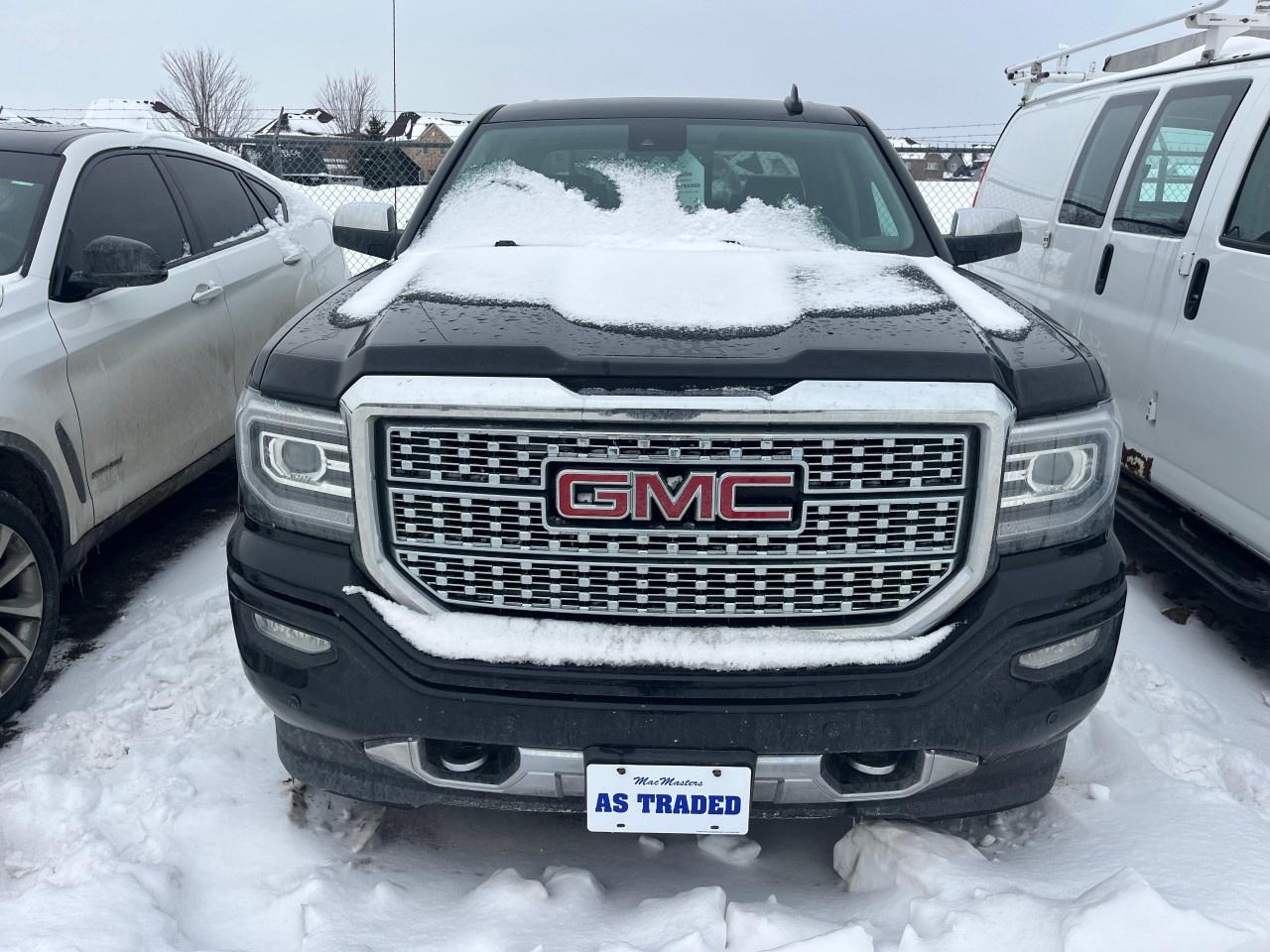 2016 GMC Sierra 1500 4WD Crew Cab Standard Box Denali Photo