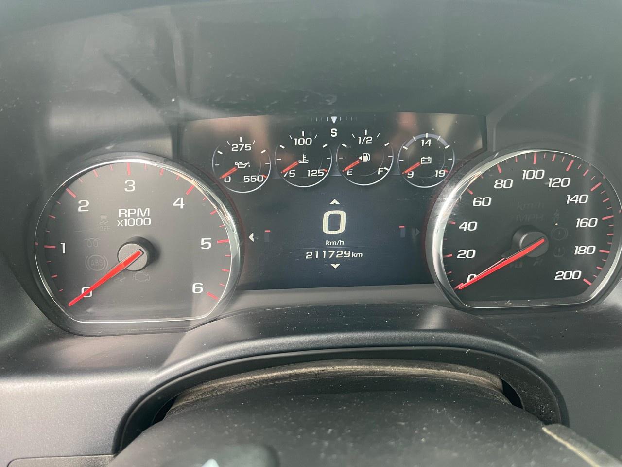 2016 GMC Sierra 1500 4WD Crew Cab Standard Box Denali Photo