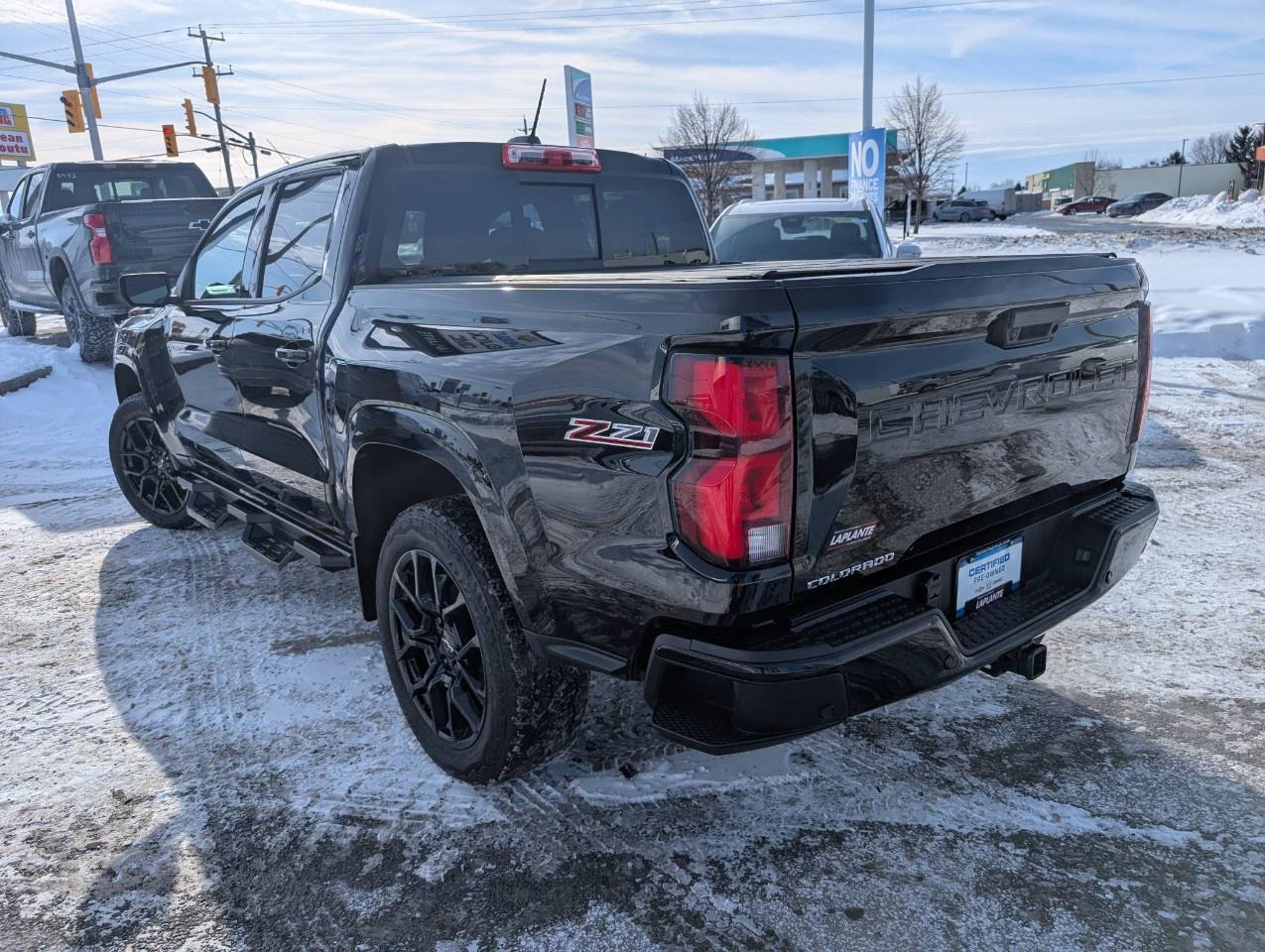 2025 Chevrolet Colorado Crew Cab Short Box 4-Wheel Drive Z71 Photo