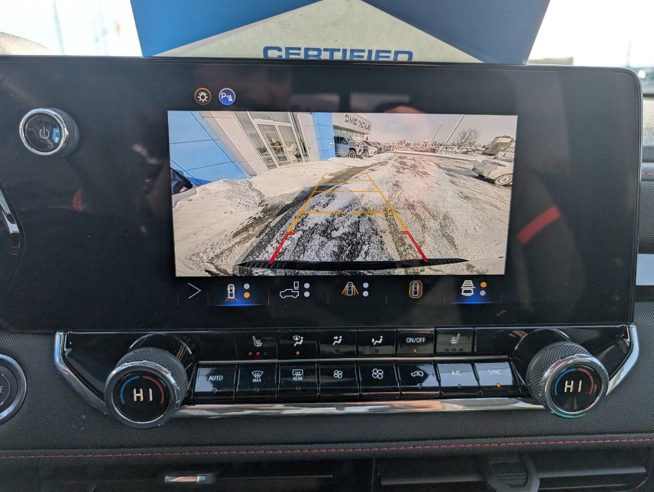 2025 Chevrolet Colorado Crew Cab Short Box 4-Wheel Drive Z71 Photo