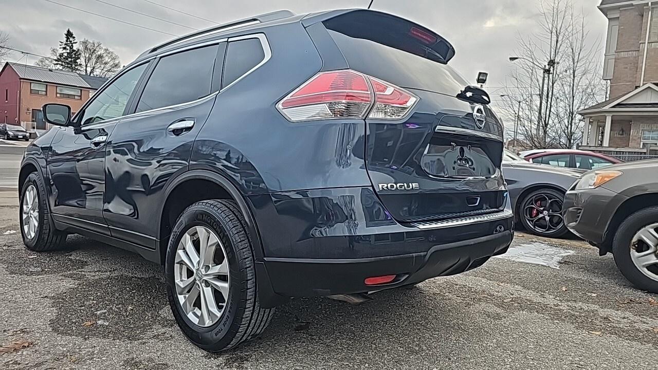 2015 Nissan Rogue FWD 4dr SV/Key Less Entry/Rear View Camera/Panoram Photo