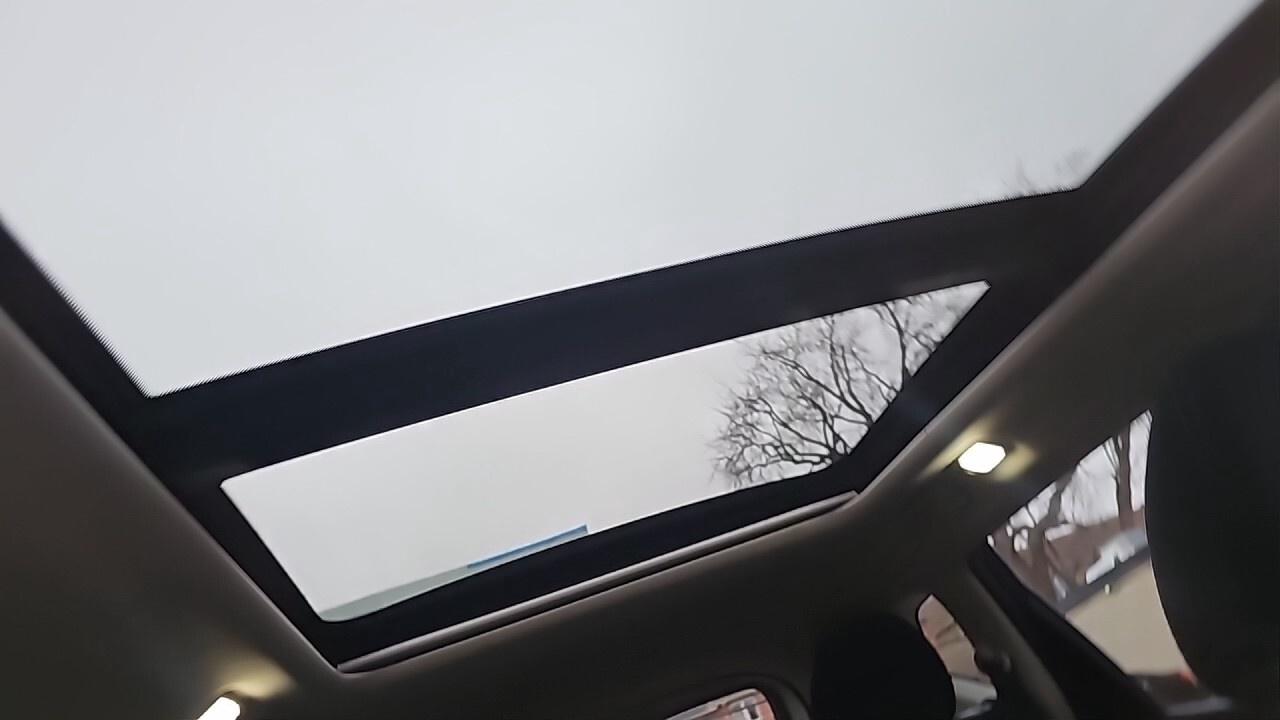 2015 Nissan Rogue FWD 4dr SV/Key Less Entry/Rear View Camera/Panoram Photo