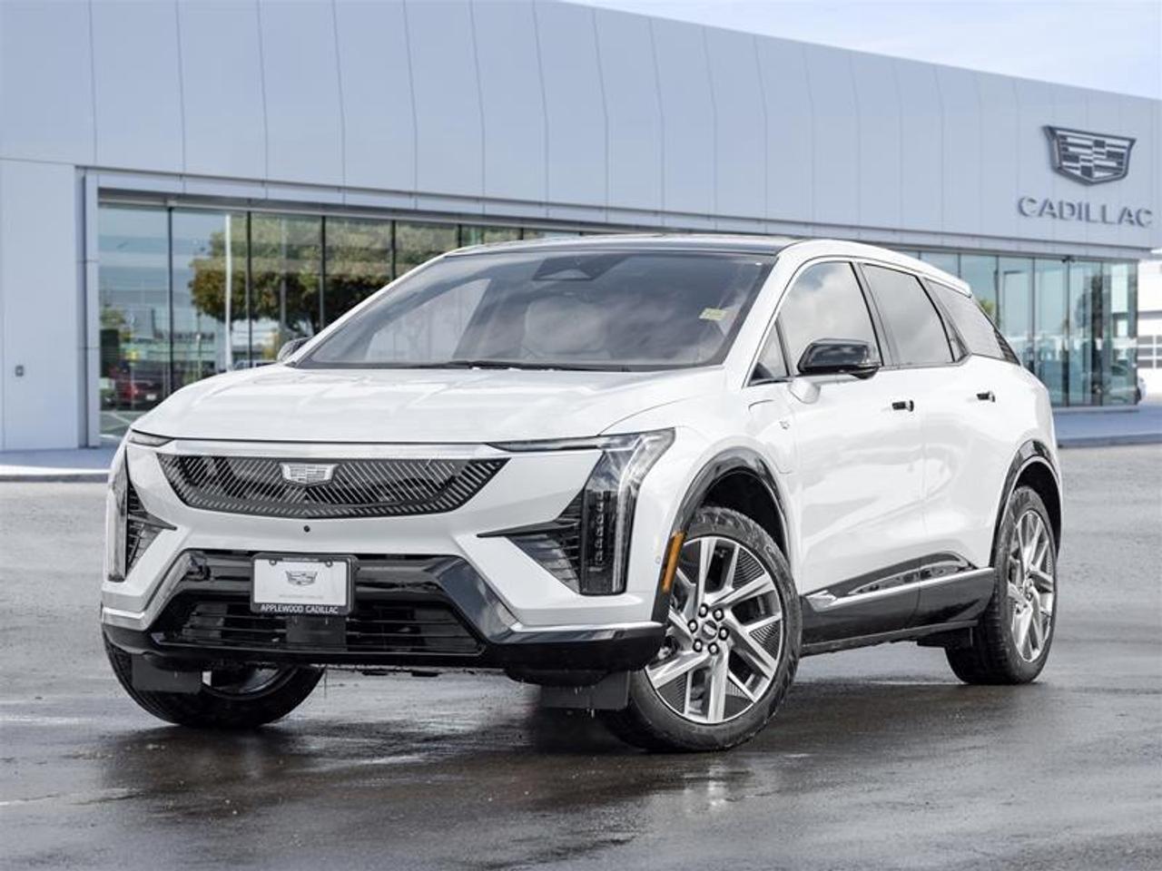 2026 Cadillac OPTIQ Luxury 4dr Photo0