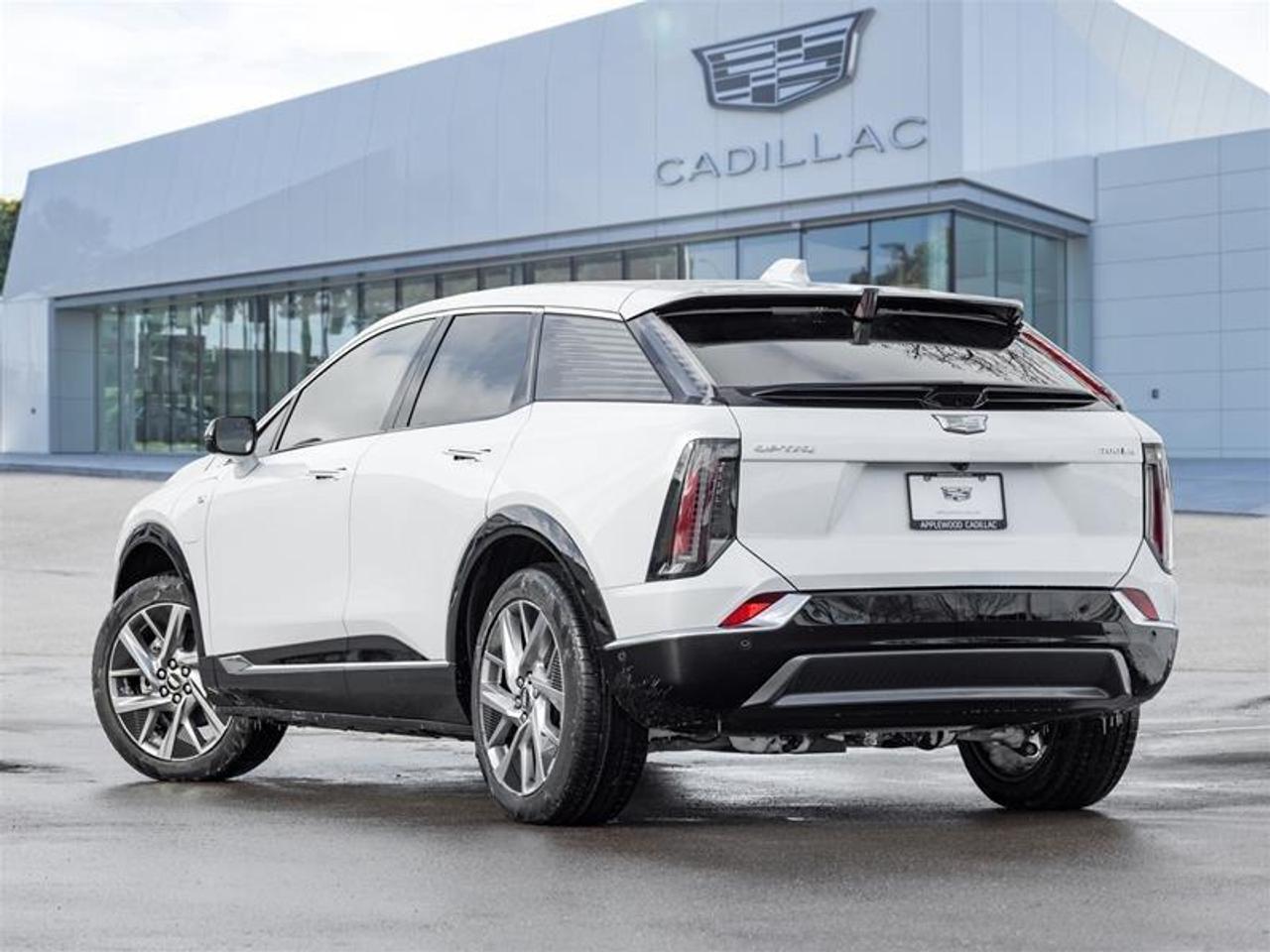 2026 Cadillac OPTIQ Luxury 4dr Photo