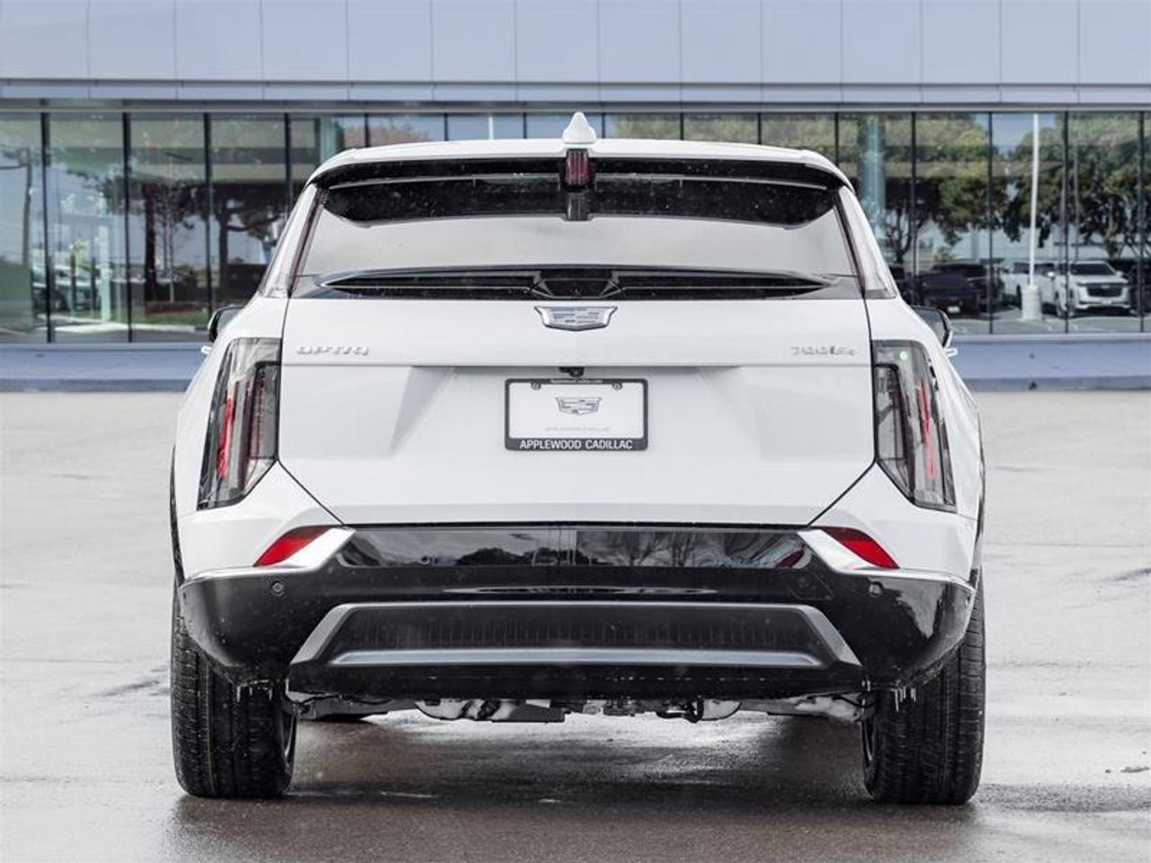 2026 Cadillac OPTIQ Luxury 4dr Photo