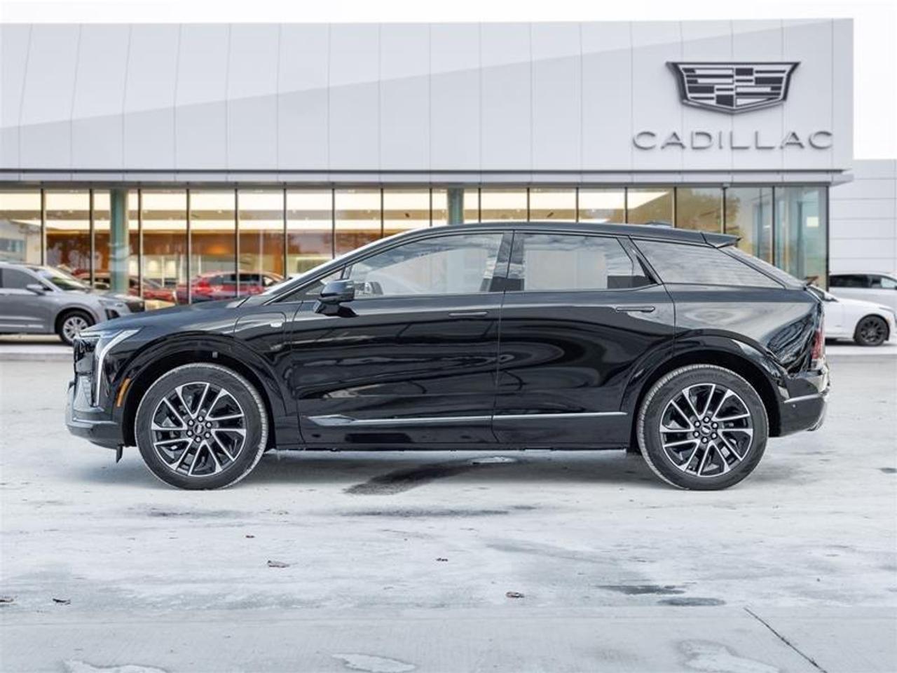 2026 Cadillac OPTIQ Sport 4dr Photo