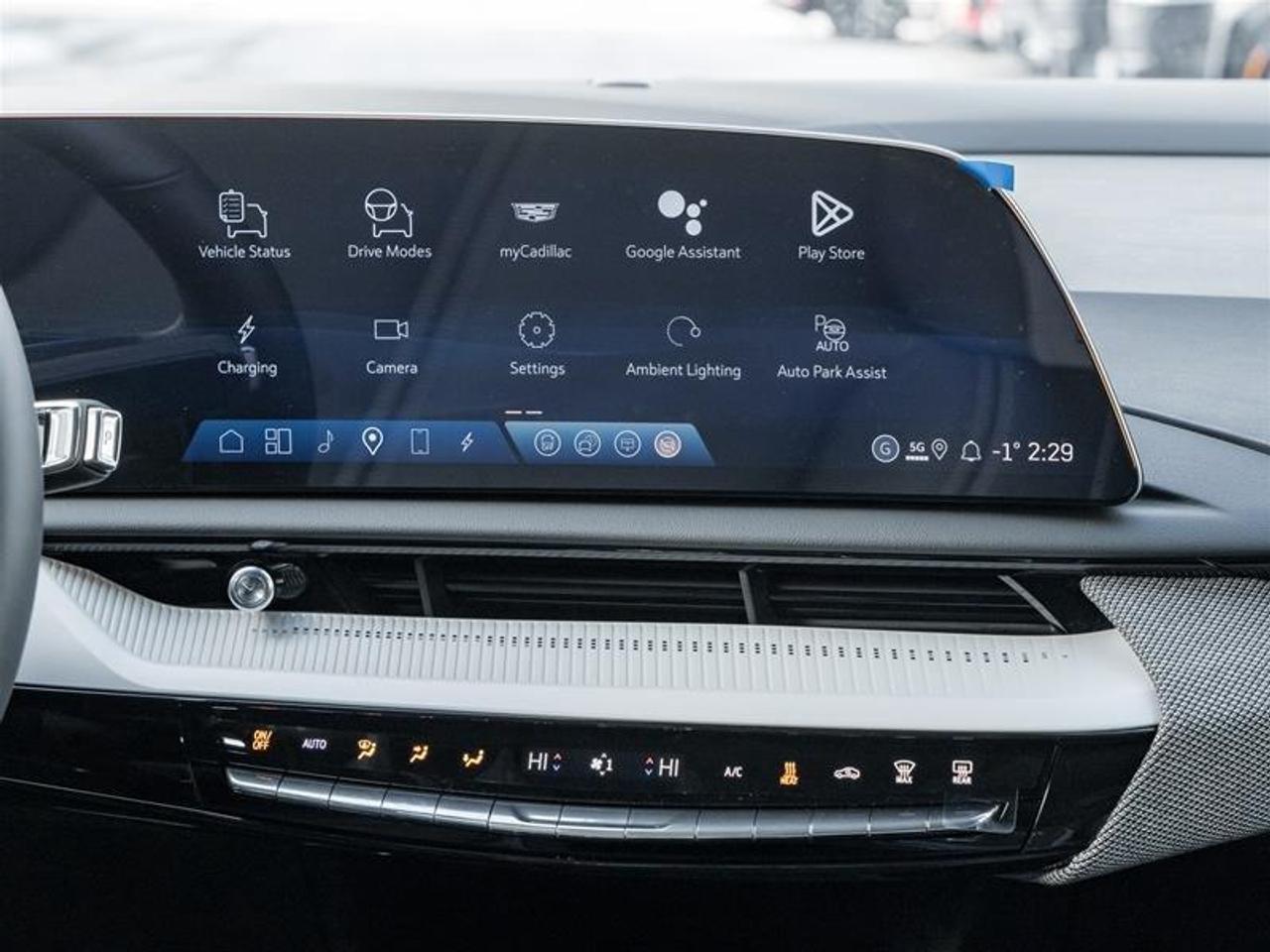 2026 Cadillac OPTIQ Sport 4dr Photo