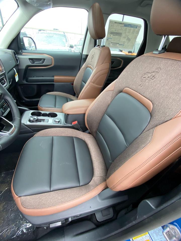 2026 Ford Bronco Sport Outer Banks 4dr 4x4 Photo