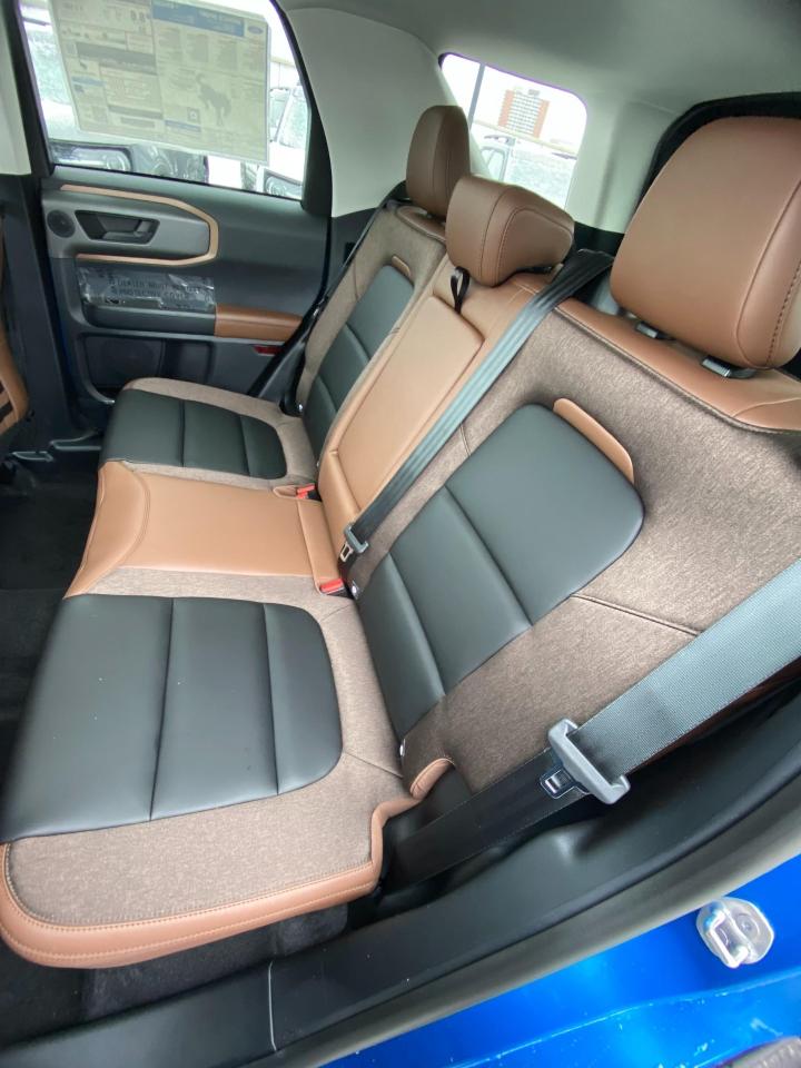 2026 Ford Bronco Sport Outer Banks 4dr 4x4 Photo