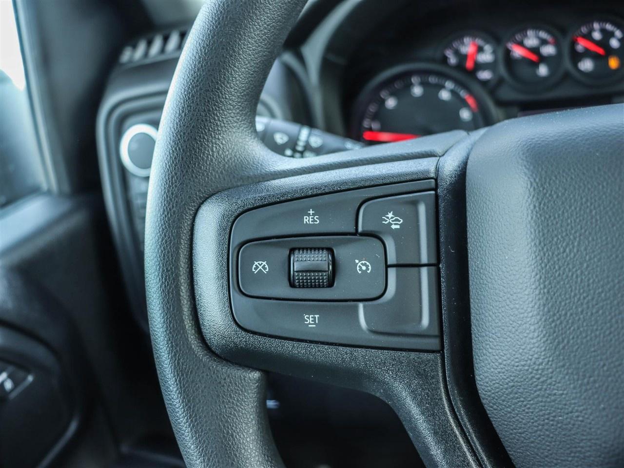 2026 Chevrolet SILVERADO 2500HD 4WD Crew Cab Long Box Work Truck Photo