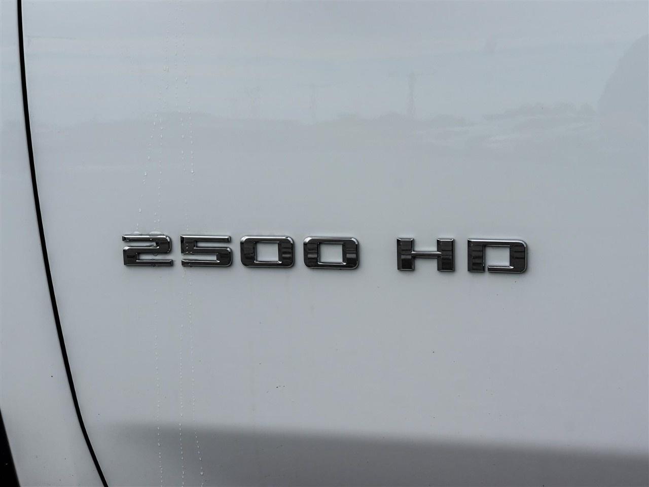 2026 Chevrolet SILVERADO 2500HD 4WD Crew Cab Long Box Work Truck Photo